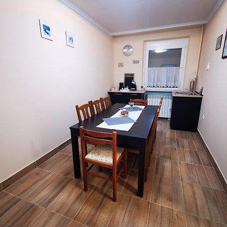 Central Park Apartman Szekszárd Exteriör bild